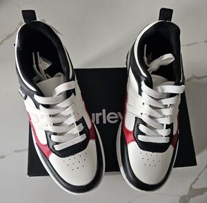 HURLEY Kids' Jason Low Cut Lace Up Sneakers 5 (Big Kid) NWT